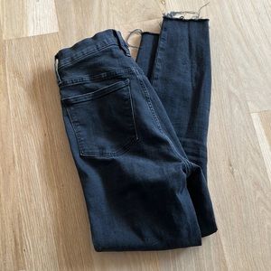 Madewell 11” High Rise skinny jeans